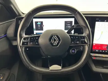 Photo 23 Renault Megane  E-Tech EV60 220 ch optimum charge