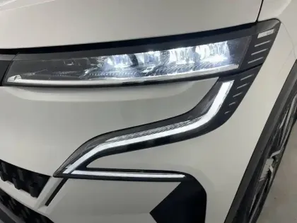 Photo 29 Renault Megane  E-Tech EV60 220 ch optimum charge