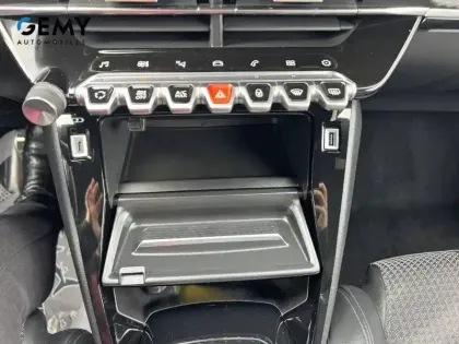 Photo 20 Peugeot 2008  PureTech 130 S&S EAT8