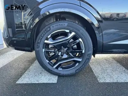 Photo 10 Peugeot 5008  Electrique 210 ch 73 kWh