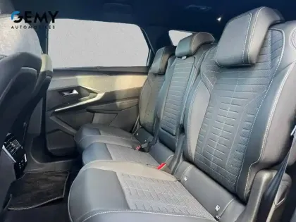 Photo 63 Peugeot 5008  Electrique 210 ch 73 kWh