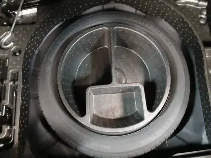 Photo 11 Renault Rafale  E-Tech full hybrid 200