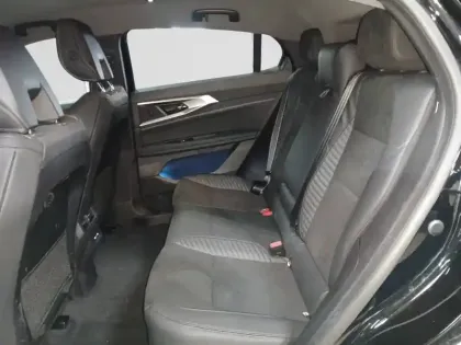 Photo 9 Renault Rafale  E-Tech full hybrid 200