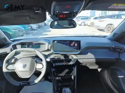 Photo 7 Peugeot 2008  Hybrid 145 e-DCS6