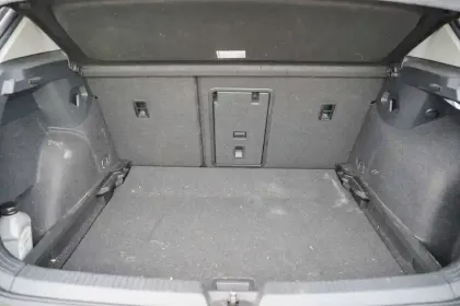 Photo 6 Volkswagen Golf  1.0 TSI OPF 110 BVM6