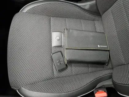 Photo 40 Renault Arkana  E-Tech 145 - 21B