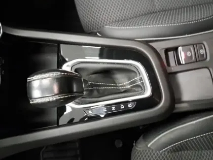 Photo 34 Renault Arkana  E-Tech 145 - 21B