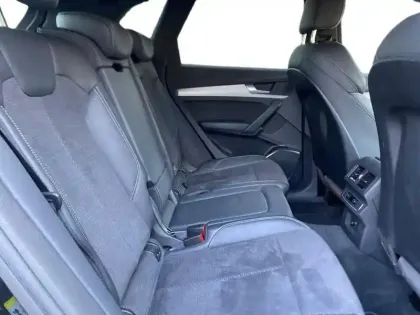 Photo 9 Audi Q5  55 TFSI e 367 S tronic 7 Quattro