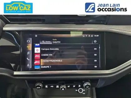 Photo 15 Audi Q3  35 TFSI 150 ch