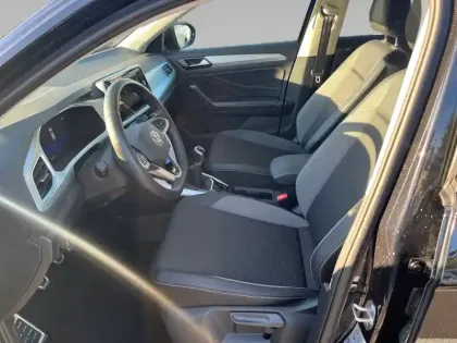 Photo 9 Volkswagen T-roc  1.0 TSI 116 Start/Stop BVM6