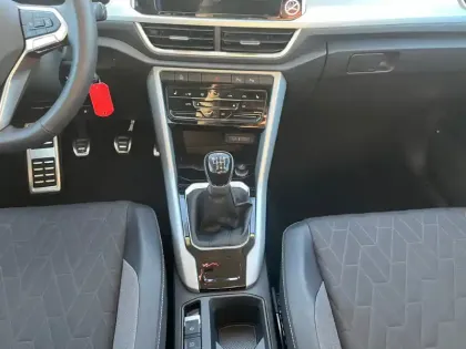 Photo 12 Volkswagen T-roc  1.0 TSI 116 Start/Stop BVM6