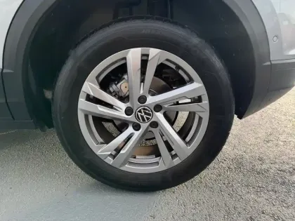 Photo 13 Volkswagen T-roc  1.0 TSI 116 Start/Stop BVM6