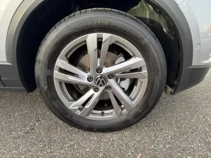 Photo 15 Volkswagen T-roc  1.0 TSI 116 Start/Stop BVM6