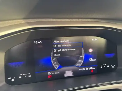 Photo 22 Volkswagen T-roc  1.0 TSI 116 Start/Stop BVM6