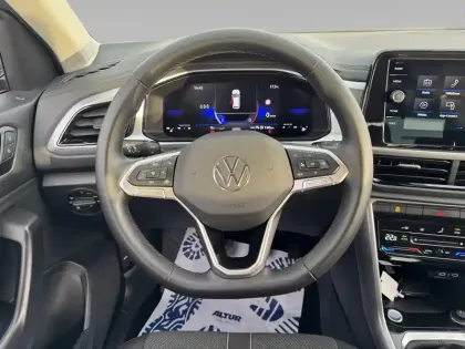 Photo 10 Volkswagen T-roc  1.0 TSI 116 Start/Stop BVM6