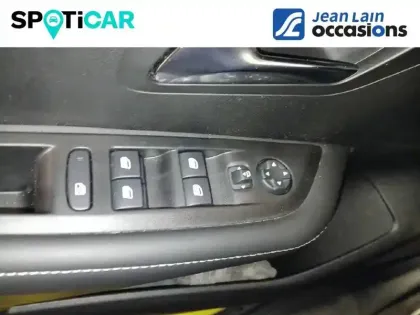 Photo 14 Peugeot 208  Hybrid 100 e-DCS6