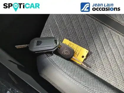 Photo 37 Peugeot 208  Hybrid 100 e-DCS6