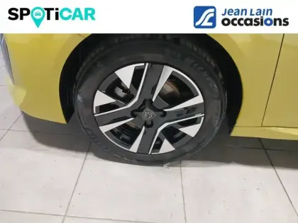 Photo 32 Peugeot 208  Hybrid 100 e-DCS6