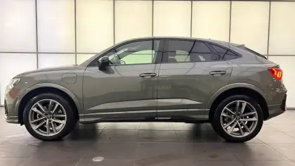 Photo 4 Audi Q3  Sportback 45 TFSIe  245 ch S tronic 6