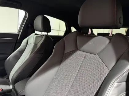 Photo 17 Audi Q3  Sportback 45 TFSIe  245 ch S tronic 6