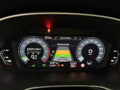 Photo 24 Audi Q3  Sportback 45 TFSIe  245 ch S tronic 6