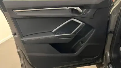 Photo 12 Audi Q3  Sportback 45 TFSIe  245 ch S tronic 6