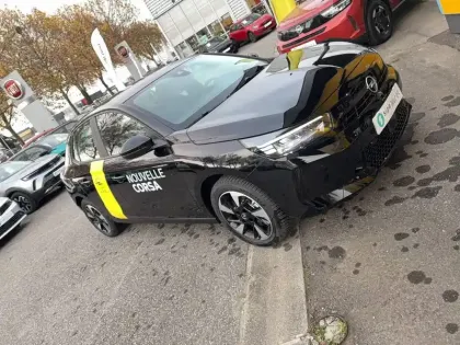 Photo 13 Opel Corsa  Electrique 136 ch & Batterie 50 kWh
