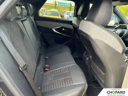 Photo 19 Peugeot 3008  Hybrid 136 e-DCS6