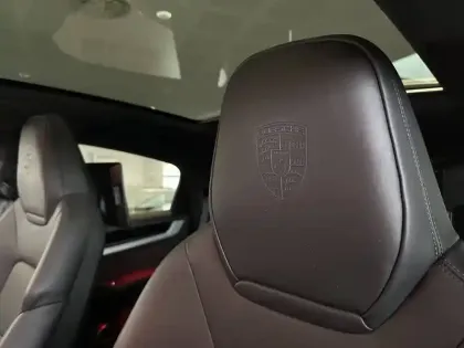 Photo 11 Porsche Cayenne  Coupé E-Hybrid 3.0 V6 470 ch