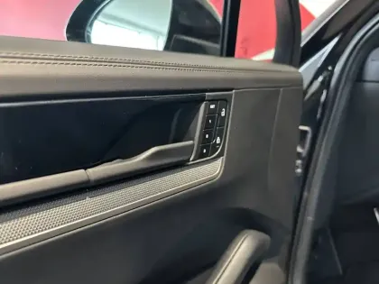 Photo 16 Porsche Cayenne  Coupé E-Hybrid 3.0 V6 470 ch