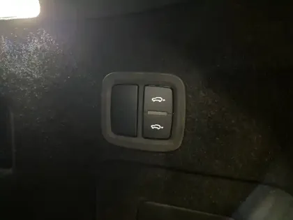 Photo 30 Porsche Cayenne  Coupé E-Hybrid 3.0 V6 470 ch