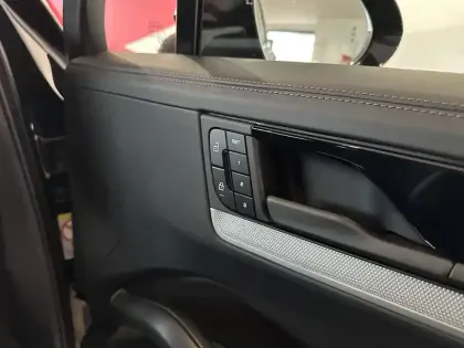 Photo 17 Porsche Cayenne  Coupé E-Hybrid 3.0 V6 470 ch