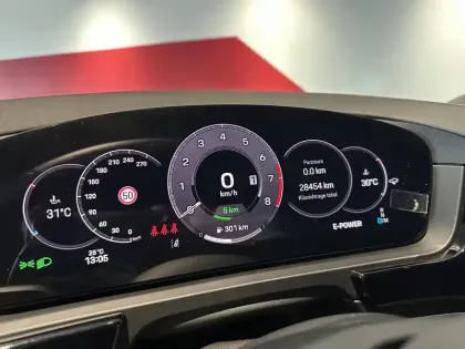 Photo 31 Porsche Cayenne  Coupé E-Hybrid 3.0 V6 470 ch