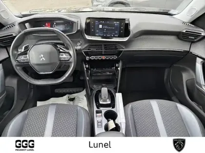 Photo 7 Peugeot 2008  PureTech 130 S&S EAT8