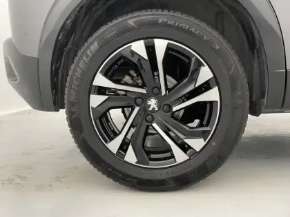 Photo 18 Peugeot 2008  BlueHDi 100 S&S BVM6