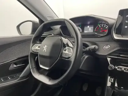Photo 29 Peugeot 2008  BlueHDi 100 S&S BVM6