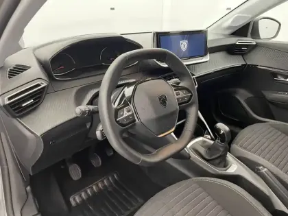 Photo 30 Peugeot 208  PureTech 75 S&S BVM5