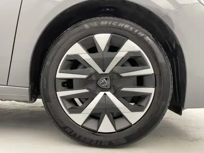 Photo 17 Peugeot 208  PureTech 75 S&S BVM5