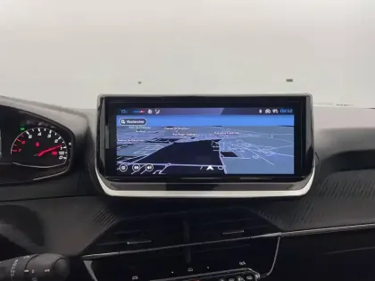 Photo 19 Peugeot 208  PureTech 75 S&S BVM5