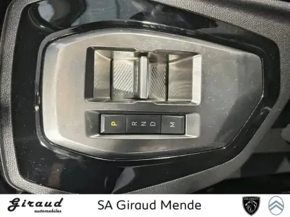 Photo 94 Peugeot 2008  PureTech 130 S&S EAT8