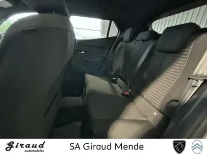 Photo 54 Peugeot 2008  PureTech 130 S&S EAT8