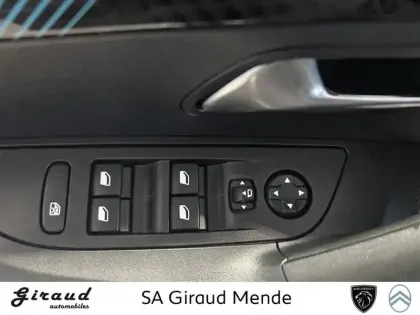 Photo 32 Peugeot 2008  PureTech 130 S&S EAT8