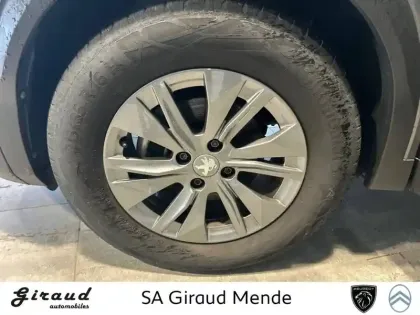 Photo 83 Peugeot 2008  PureTech 130 S&S EAT8