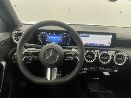 Photo 53 Mercedes Classe A  200 d 8G-DCT