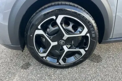 Photo 10 Citroën C3  Turbo 100 ch BVM6