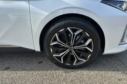 Photo 13 DS DS 4  Hybride 145 e-DCT6