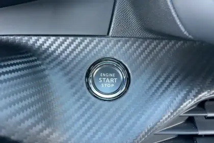 Photo 30 Peugeot 2008  PureTech 130 S&S EAT8