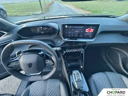 Photo 65 Peugeot 2008  Hybrid 145 e-DCS6