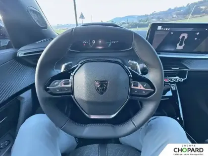 Photo 47 Peugeot 2008  Hybrid 145 e-DCS6