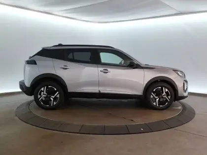 Photo 4 Peugeot 2008  Hybrid 145 e-DCS6